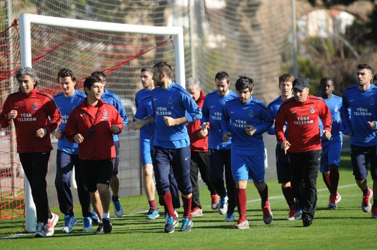 Trabzonspor'un Antalya Kampı Başladı