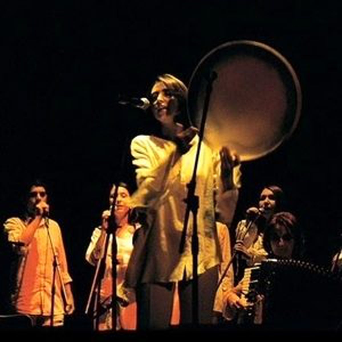 Üç Müzik Grubu Van İçin Tek Yürek Oldu!
