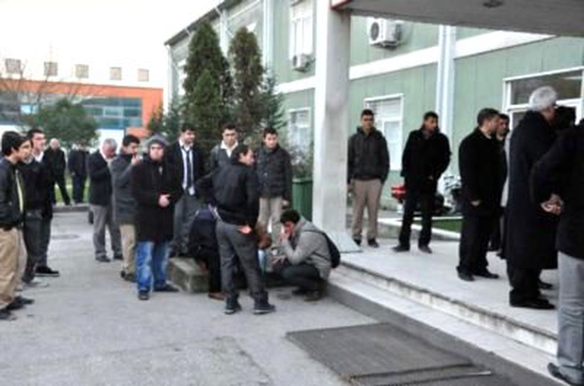 Atölye Dersinde Elektrik Akımına Kapılan Lise Öğrencisi Öldü