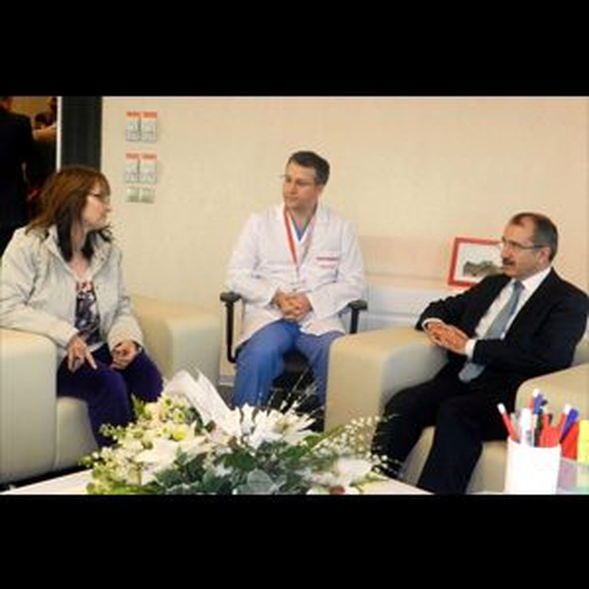 Bakan Dinçer'den Mahmut Hoca'ya Geçmiş Olsun Ziyareti