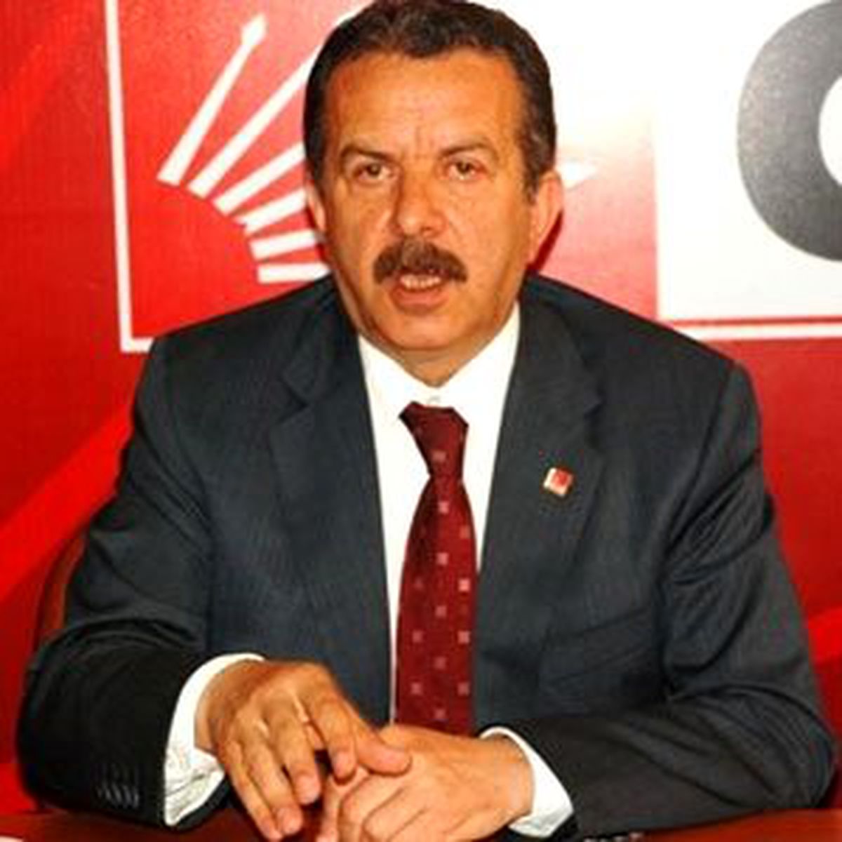 Chp'li Karaahmetoğlu, 'Minderde Dayağı' Sordu