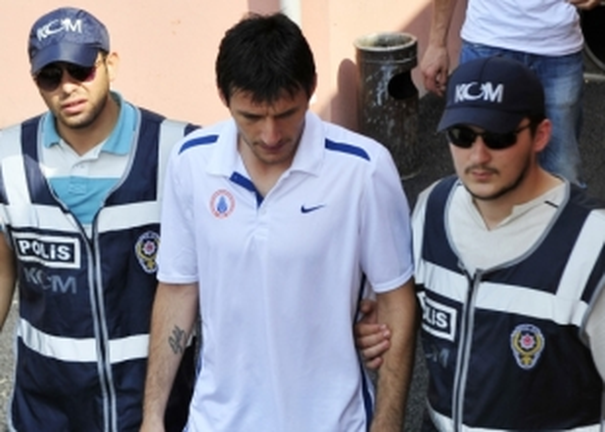 İbrahim Akın'a 'lisans Yok'!