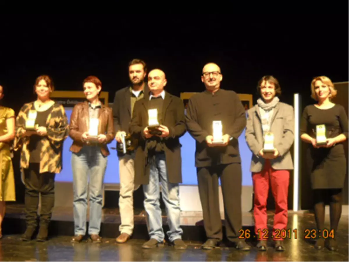 Şehir Tiyatroları\'na Büyük Ödül