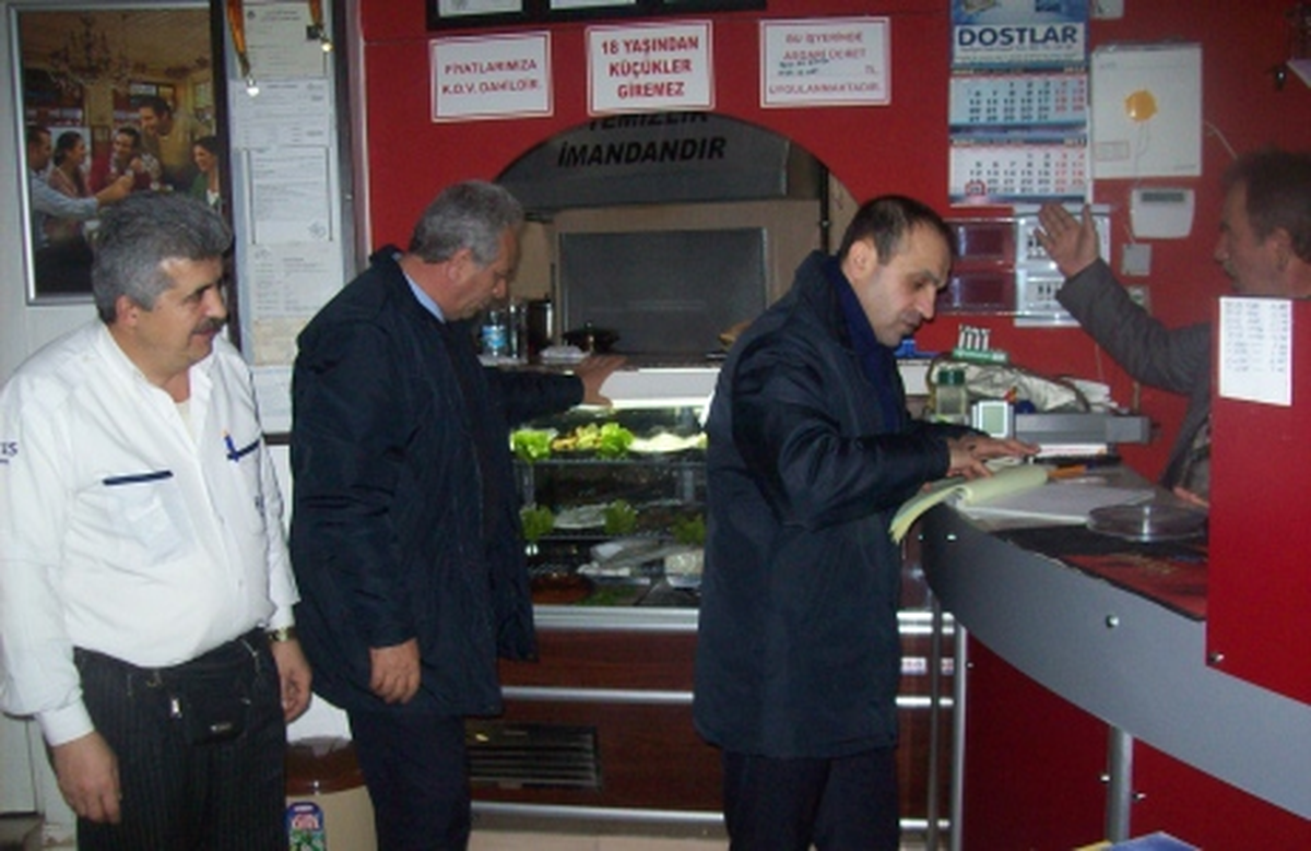 Gebze Zabıtasından Yeni Yıl Denetimleri
