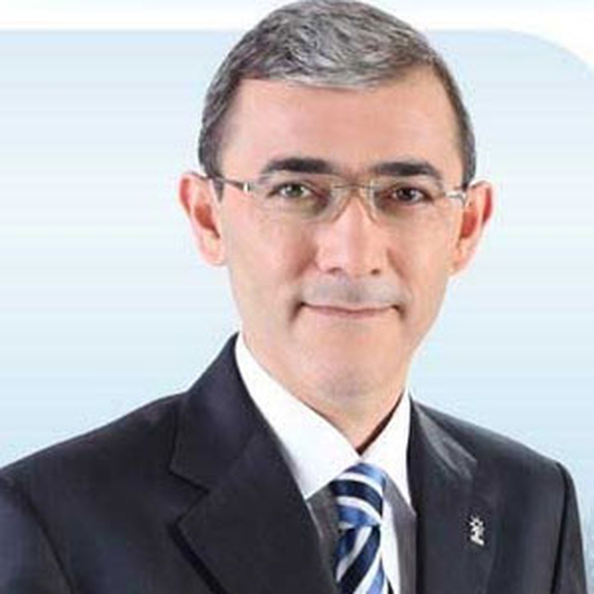 Yakınları Ağır Hasta Tutuklulara Ziyaret İzni İçin Yasa Teklifi