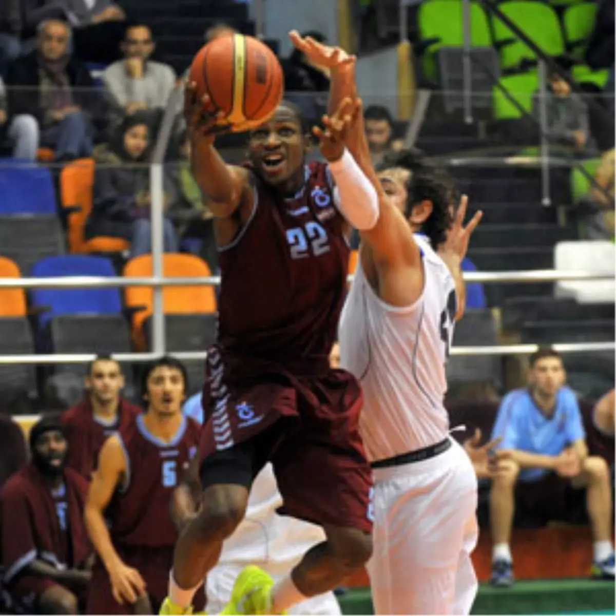 Antalya Büyükşehir Belediyespor: 98 - Trabzonspor: 77