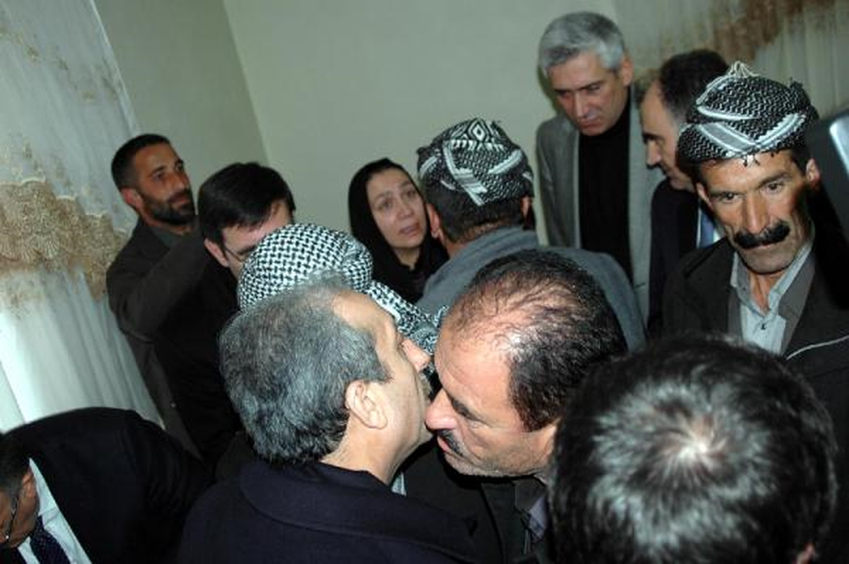 Bakanlar, Gülyazı Köyü'ne Taziyeye Gitti