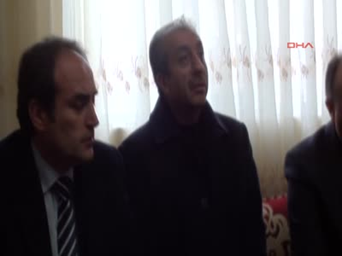 Şırnak ) Bakanlar, Helikopterle Gülyazı Köyü'ne Taziyeye Gitti