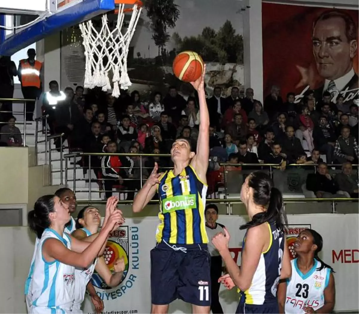 Tarsus Belediyespor – Fenerbahçe: 73-96