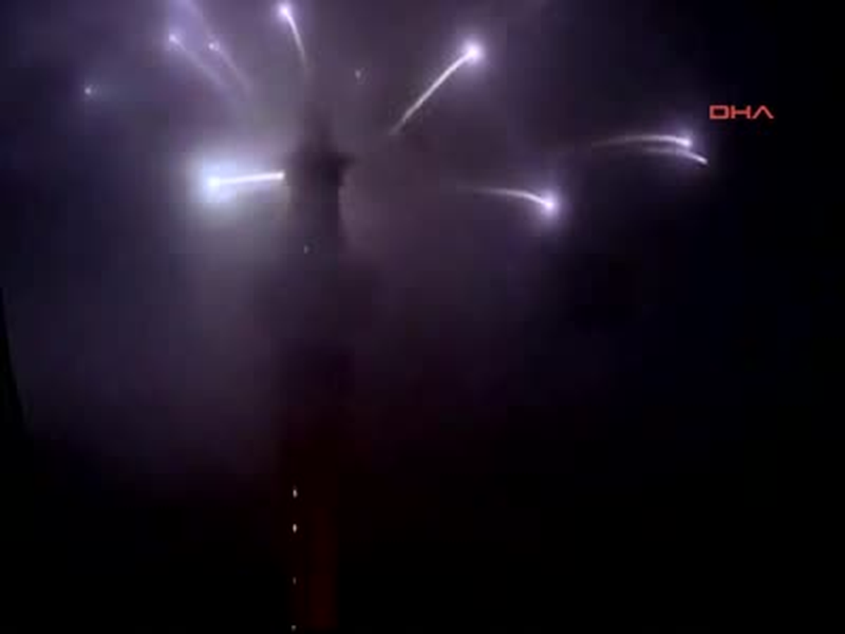 Yeni Zelanda, 2012'yi Kutluyor