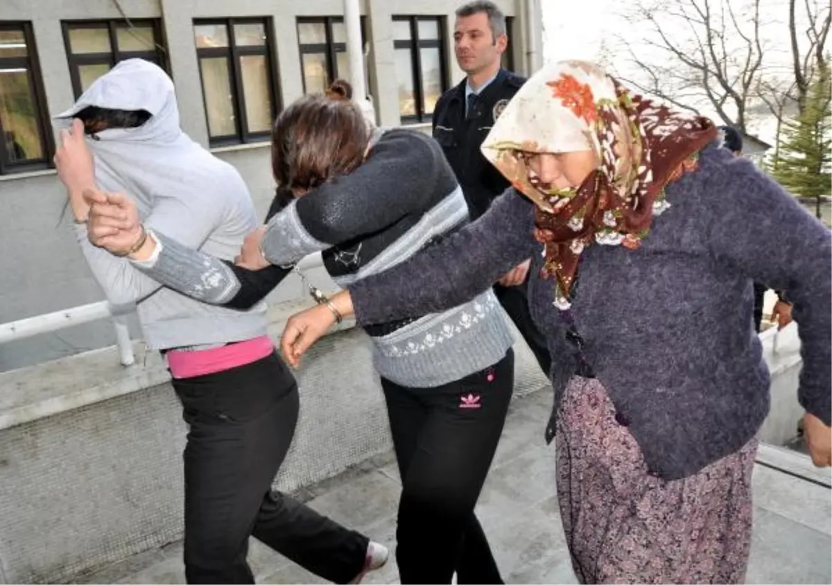 10 Evi Soyan Kayınvalide- Gelin Yakalandı