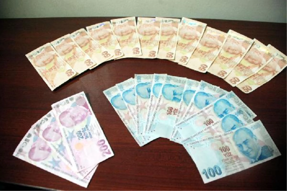 61 Yaşındaki Kadın, Sahte Paralarla Yakalandı