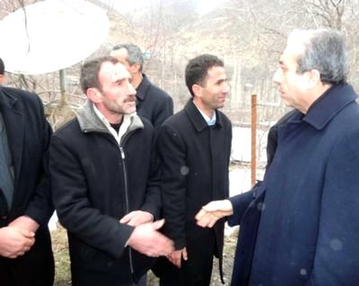 Bakanlar, Helikopterle Gülyazı Köyü'ne Taziyeye Gitti