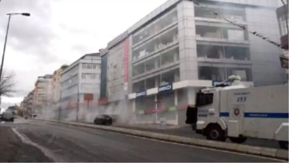 Göstericilere Polis Müdahale Etti, 7 Kişi Gözaltına Alındı