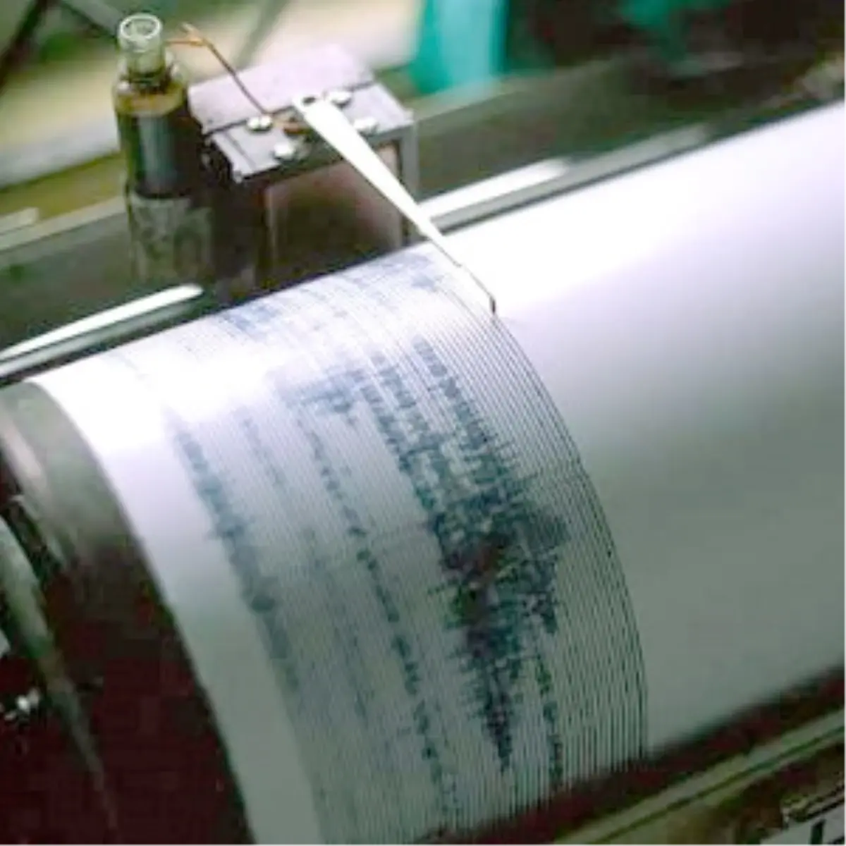 Japonya\'da 7 Büyüklüğünde Deprem