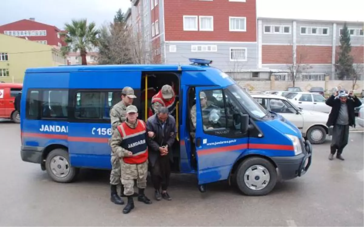 8 Çocuğunun Annesi 20 Yıllık Eşini Av Tüfeğiyle Öldürdü