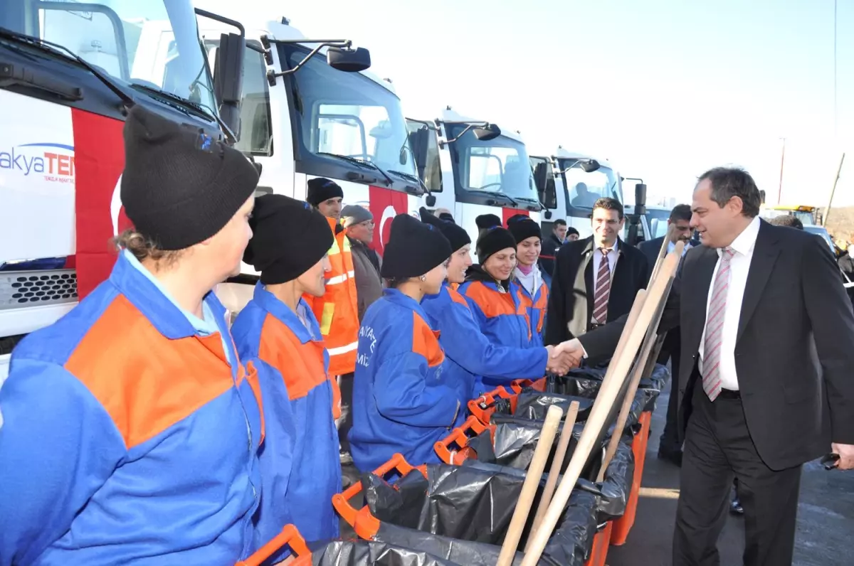 Temizlik Araçları Yenilendi

