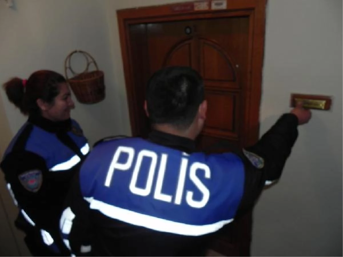 Bursa\'da Polisten Hırsızlığa Karşı Kilitli ve Işıklı Önlem
