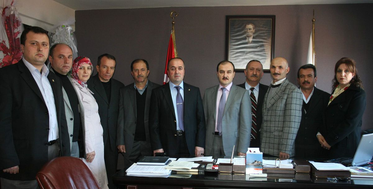 AK Parti Kozlu Belde Teşkilatı\'ndan Sağlık Müdürü Güner\'e Ziyaret