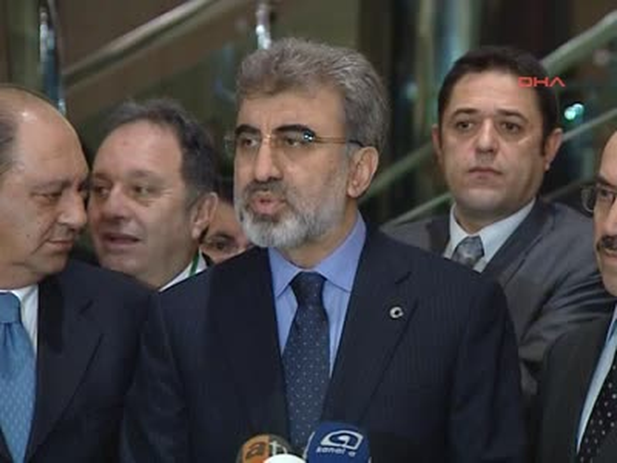 Bakan Yıldız: Tüpraş'ın Ticareti Yeni Bir Gelişmeye Kadar Devam Edecek