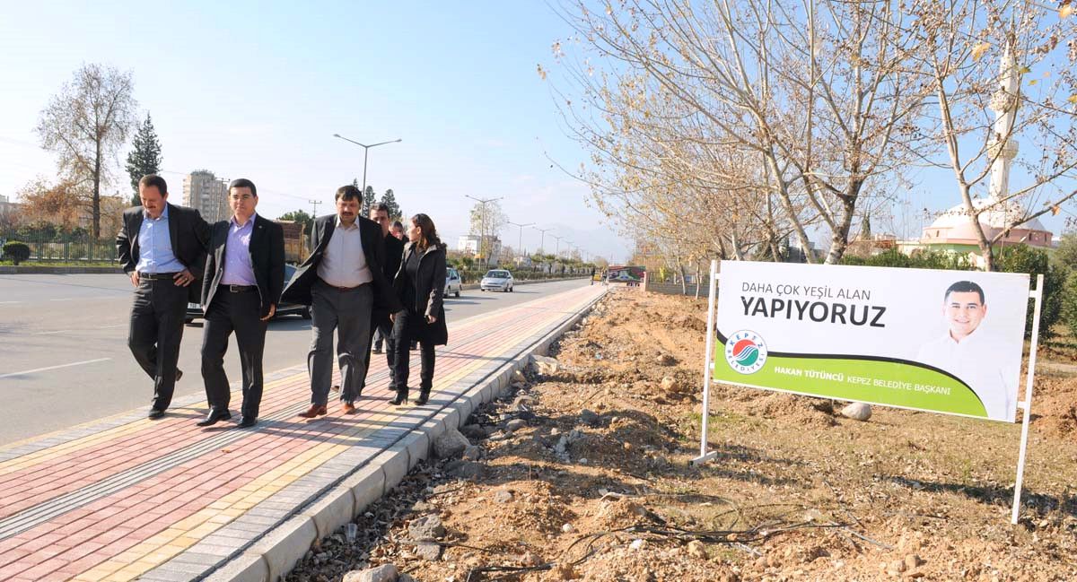 Başkan Tütüncü Gazi Bulvarı'nda Denetimde