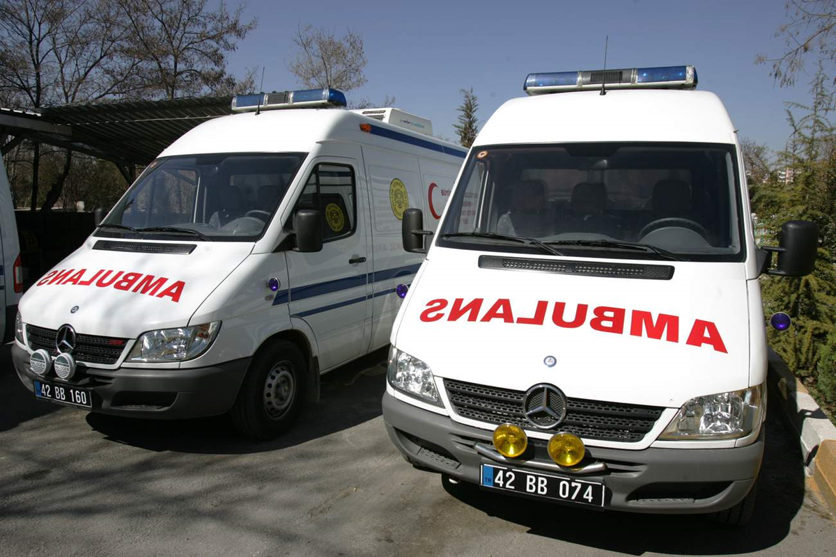Büyükşehir Belediyesi Sevinci ve Kederi Paylaşıyor