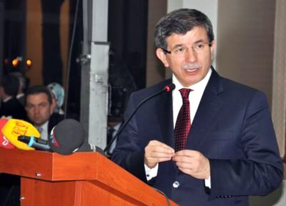 Davutoğlu: Arap Baharı Çerçevesinde Sancılar Normal