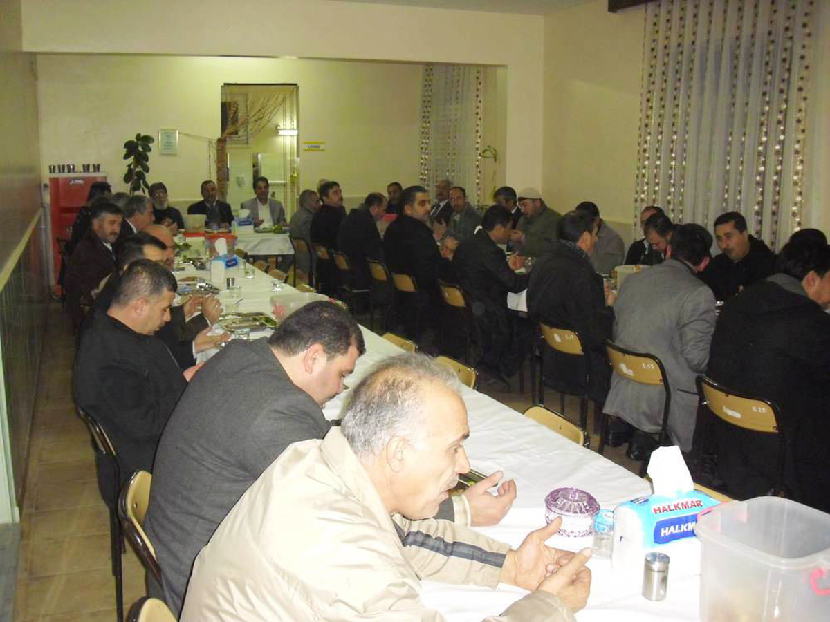 Din Görevlileriyle Kaynaşma Yemeği