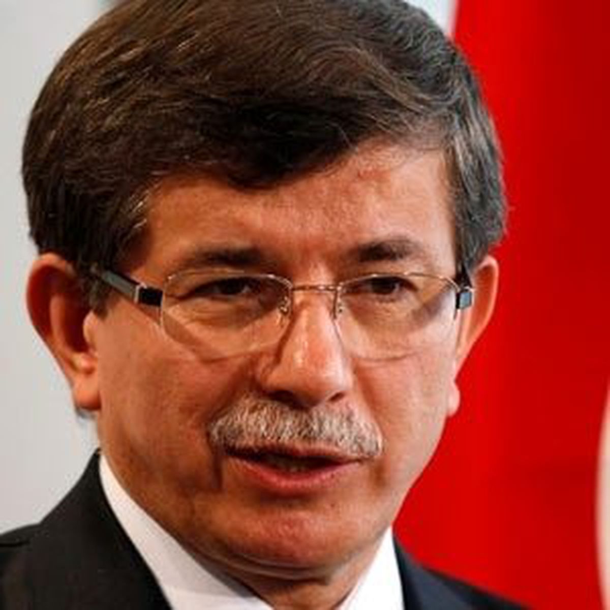 Dışişleri Bakanı Davutoğlu İran\'a Gitti