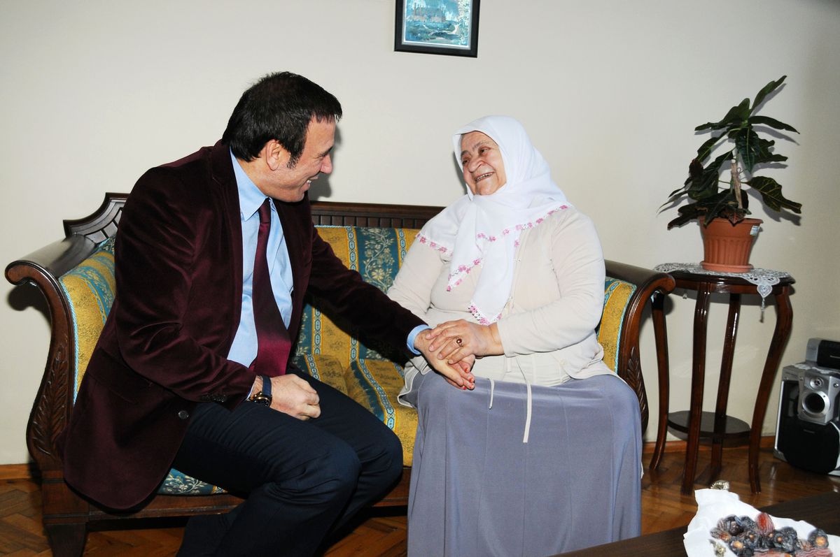 Genç'ten Hacılara Ziyaret