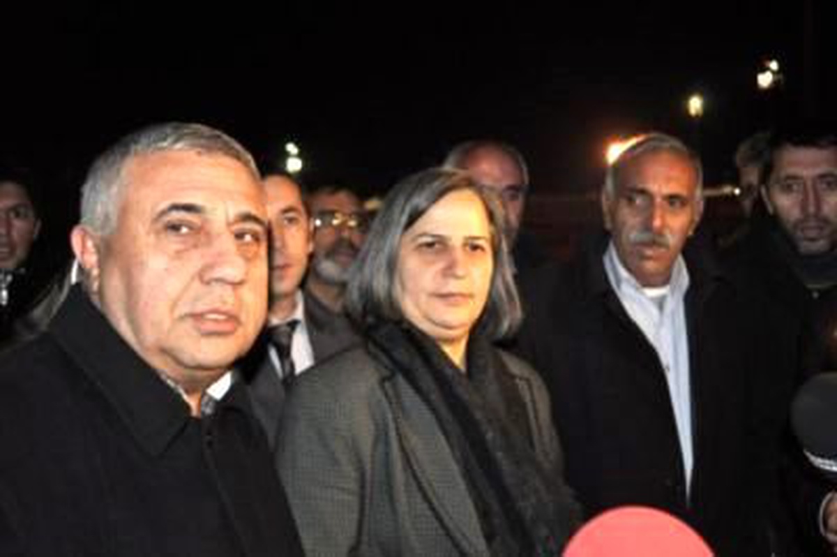 Gülten Kışanak, Kandıra F Tipi Cezaevi'nde Kck Tutuklularını Ziyaret Etti