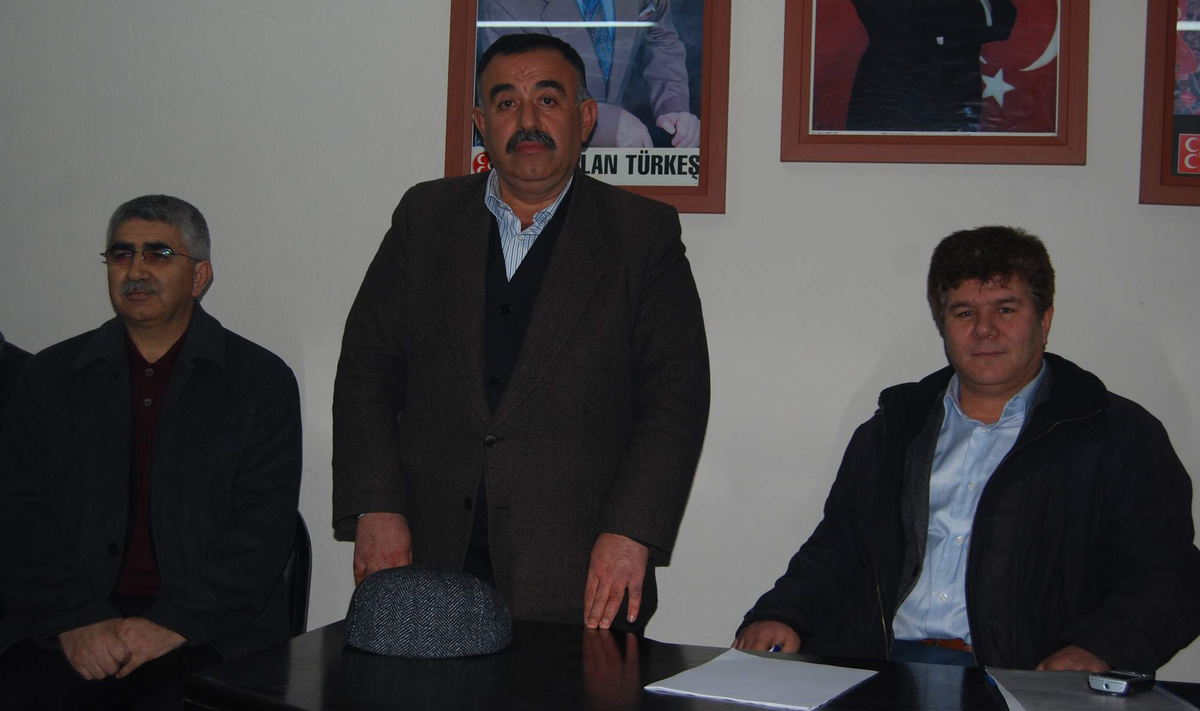 Kula\'da, Köseoğlu MHP İlçe Başkanlığına Aday