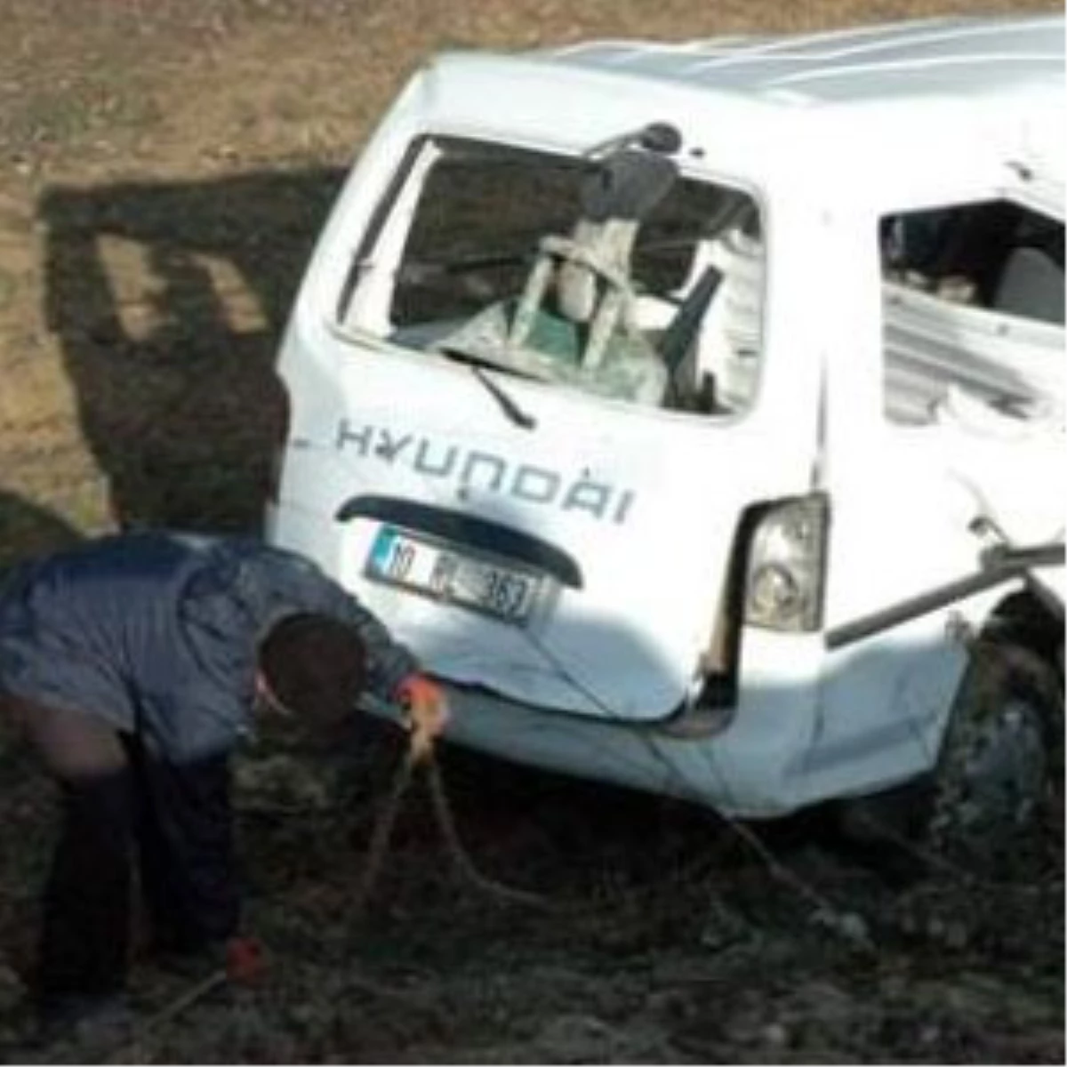 Lastiği Patlayan Minibüste Dehşet: 4 Ölü, 1 Yaralı
