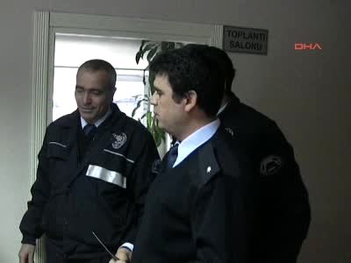 Polislerin Bulduğu Yaralı Şahin Tedavi Altına Alındı