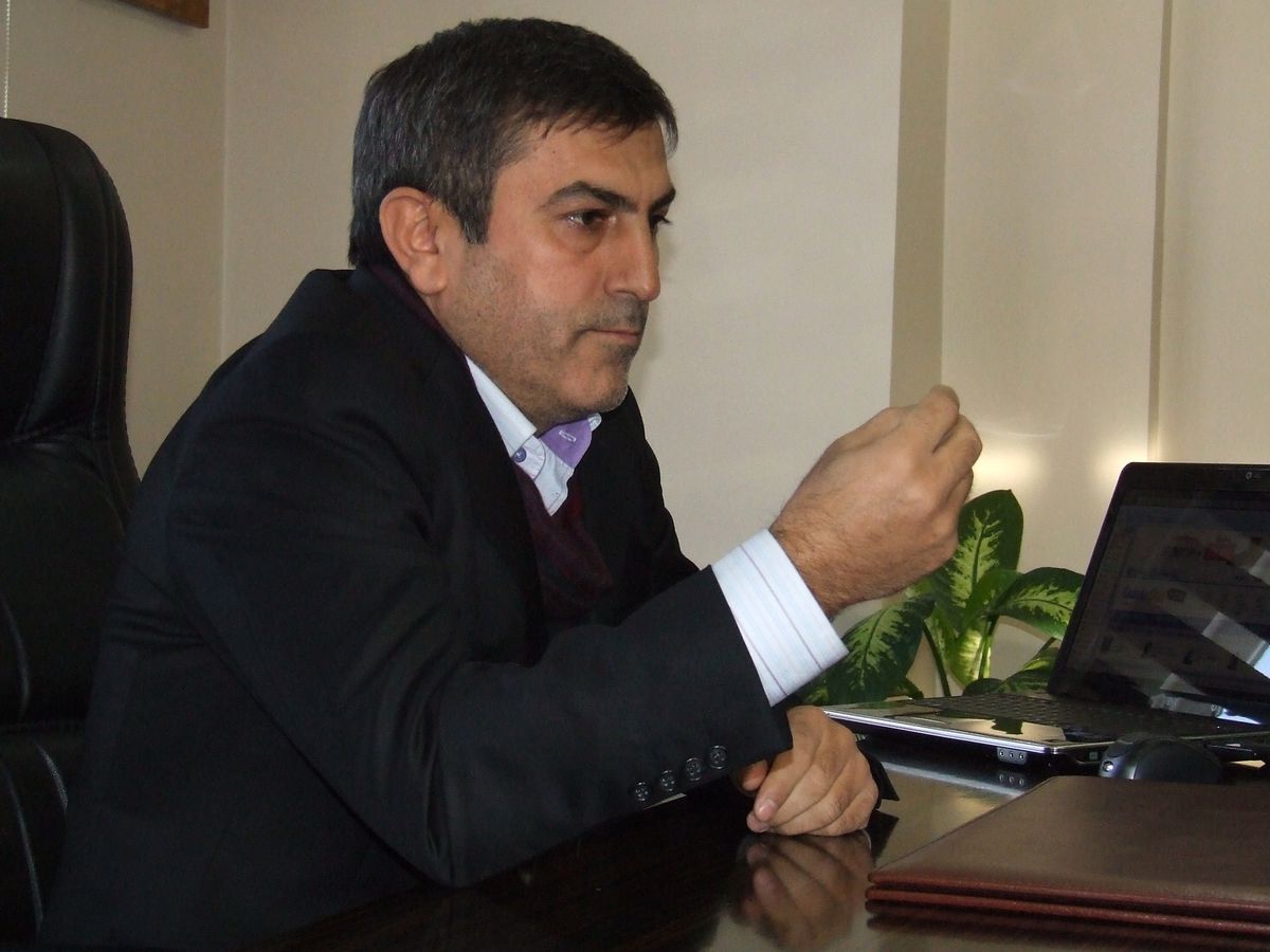 Sakaryalı Minibüsçüler Büyükşehir Belediyesinin Gösterdiği Yeni Duraklara Geçecek
