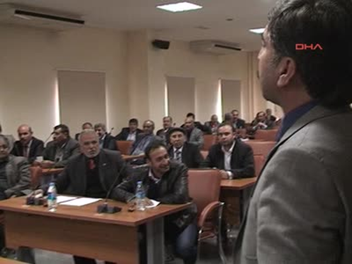 Şanlıurfaekmeclis Üyeleri Birbirine Bardak ve Pet Şişe Fırlattı