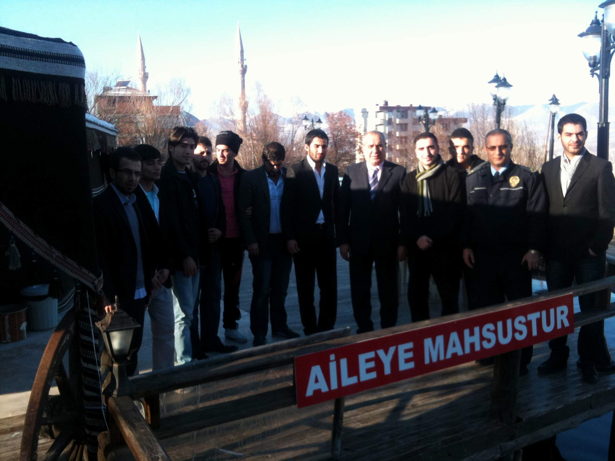 Sedat Sel Öğrencilerle Bir Araya Geldi