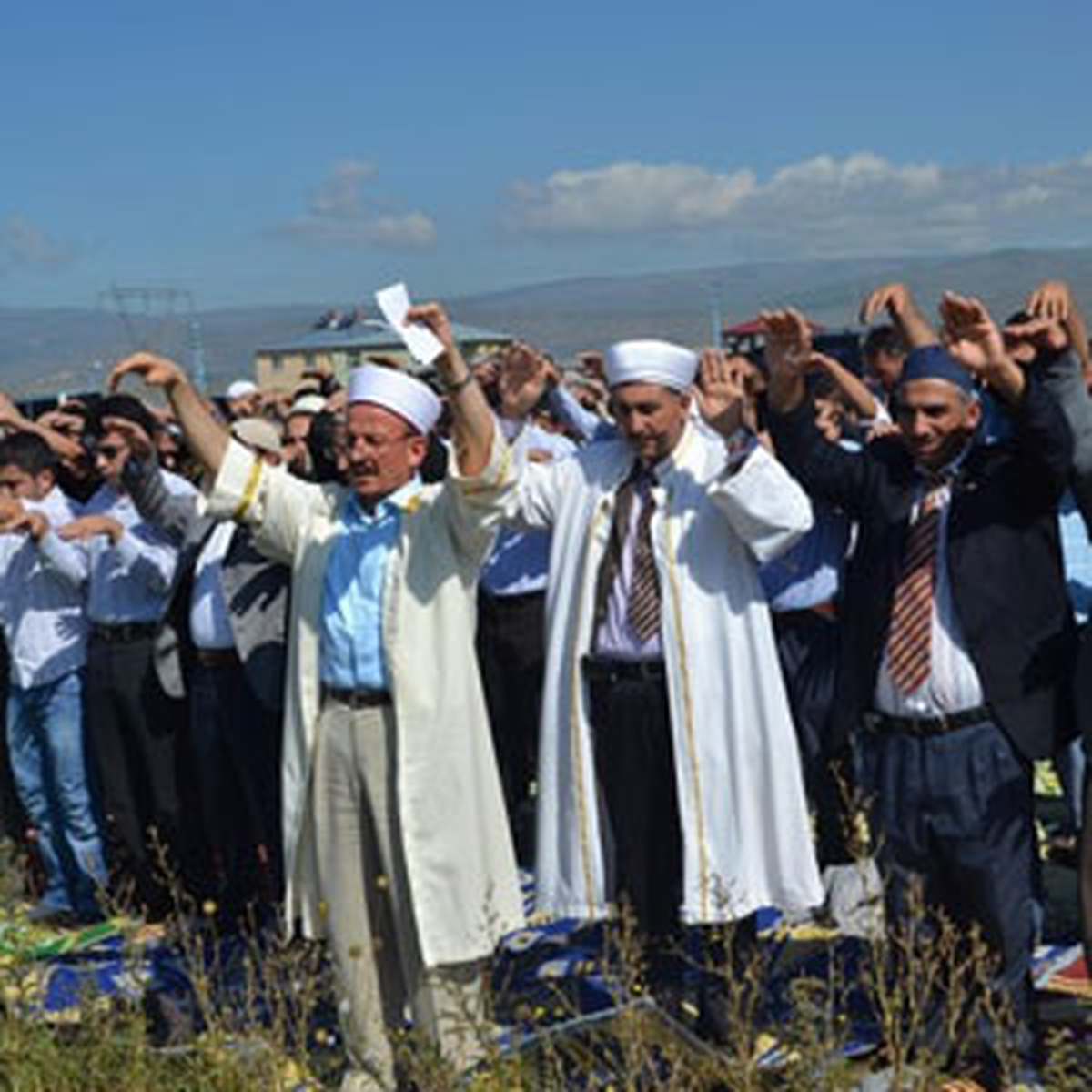 Yozgat\'ta Çiftçiler Kar Duasına Çıktı