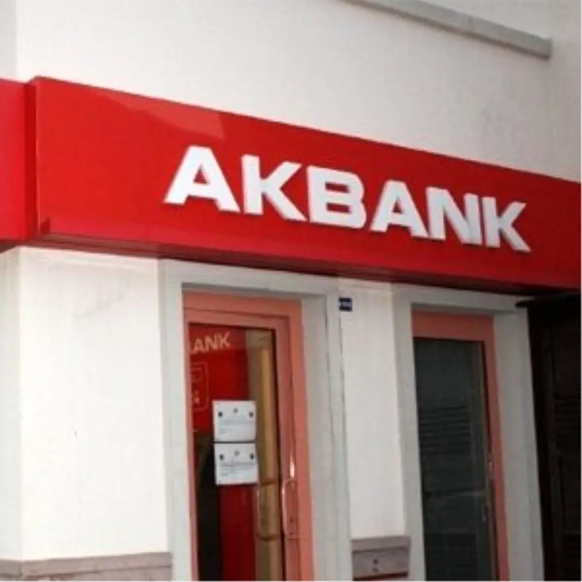 Akbank Genel Müdürlüğü\'ne Hakan Binbaşgil Getirildi