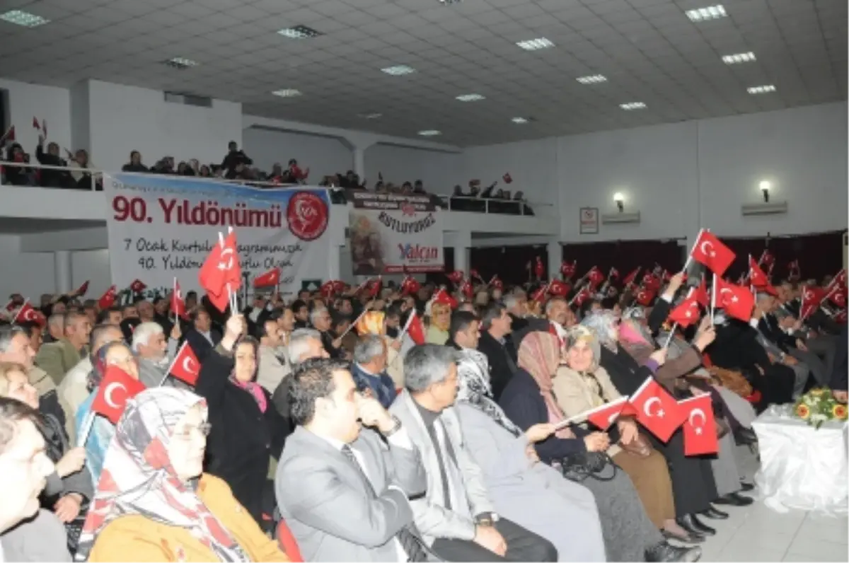 Aşıklar Dilinden Kurtuluş Gecesi'nde Fransa'ya Gönderme