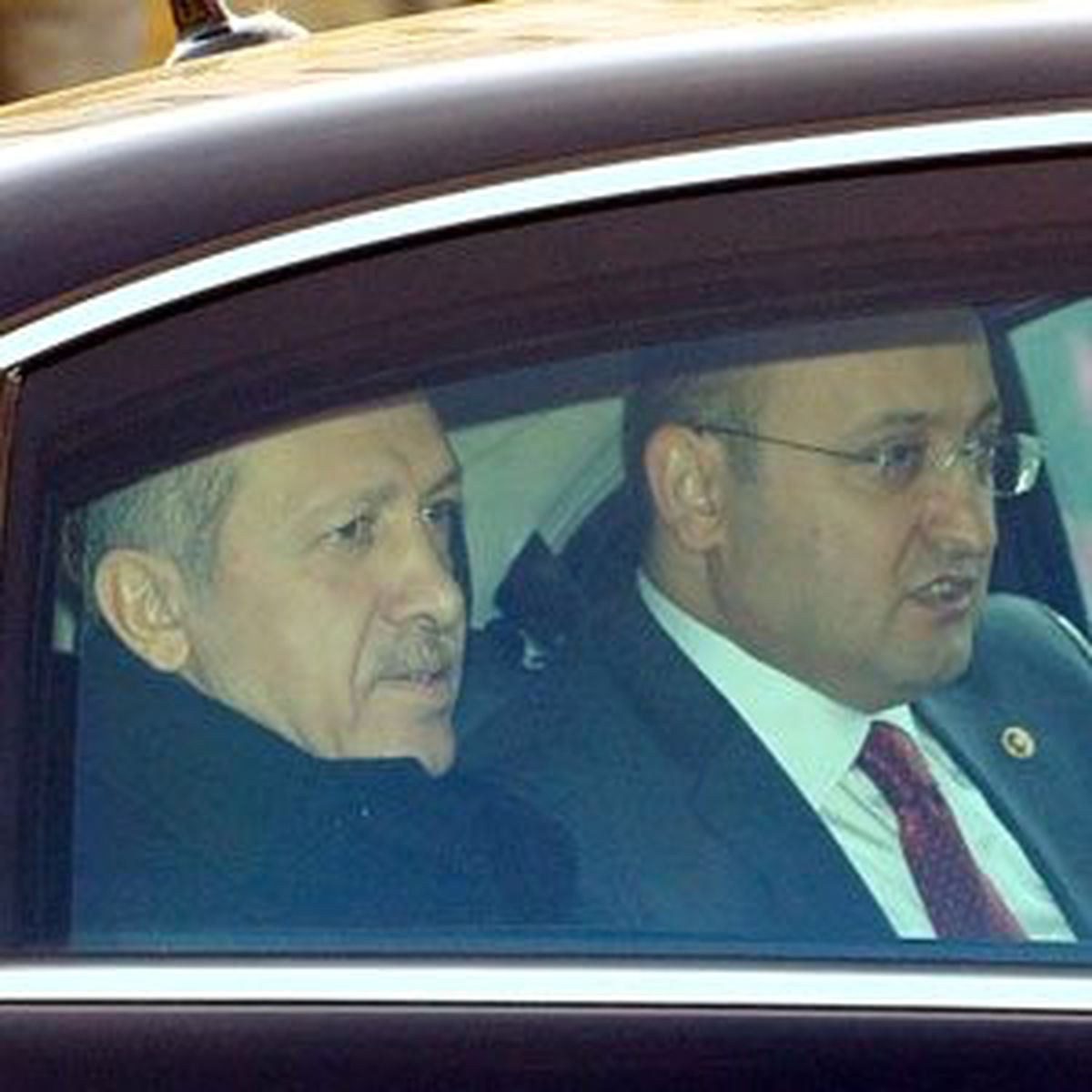 Başbakan Erdoğan, Başbakan Yardımcıları, Bakanlar ve Eşleriyle Bir Araya Geldi