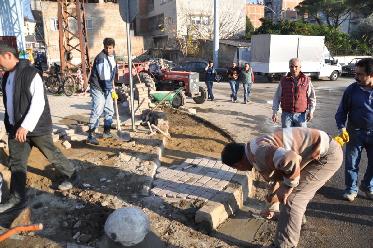 Başkan Alıcık, Çalışmaları Yerinde İnceliyor