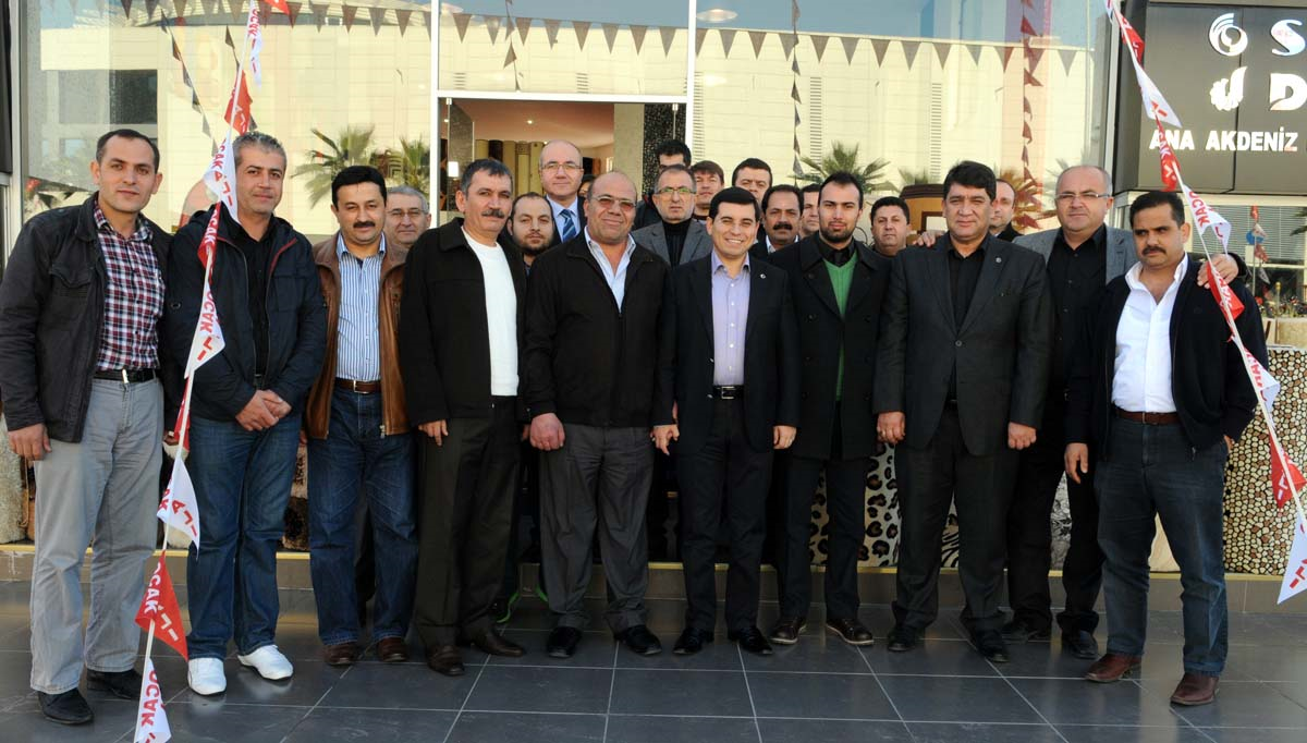 Başkan Tütüncü Esnafla Bir Araya Geldi