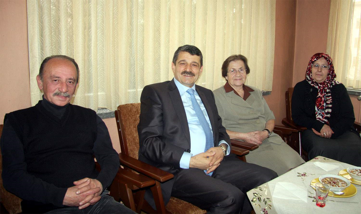 Belediye Başkanı Kahve Sohbetlerine Devam Ediyor