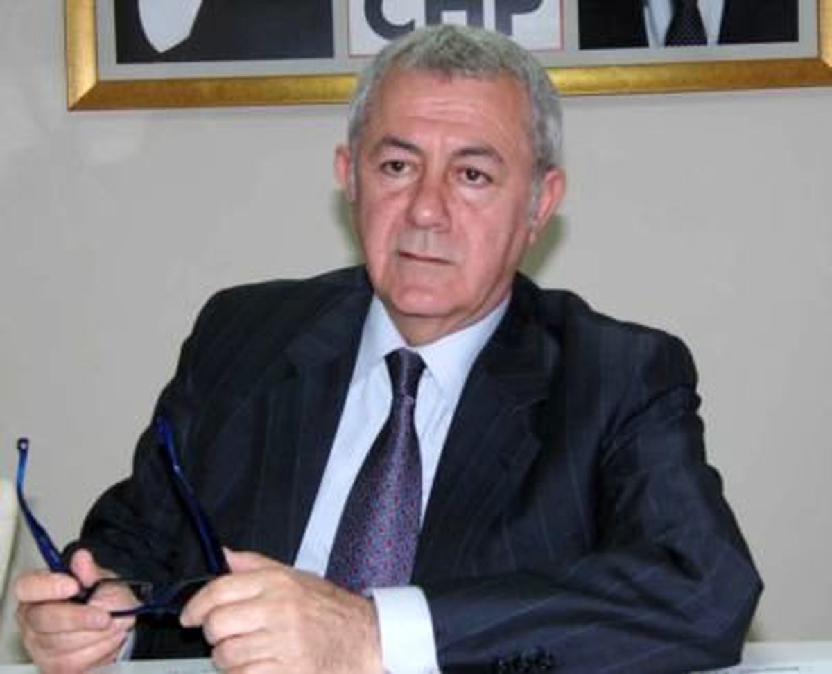 CHP\'den "Kart Aidatı Alınmasın" Teklifi