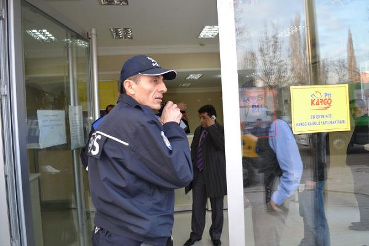 Gemlik PTT Şubesi\'nde 50 TL\'lik Soygun