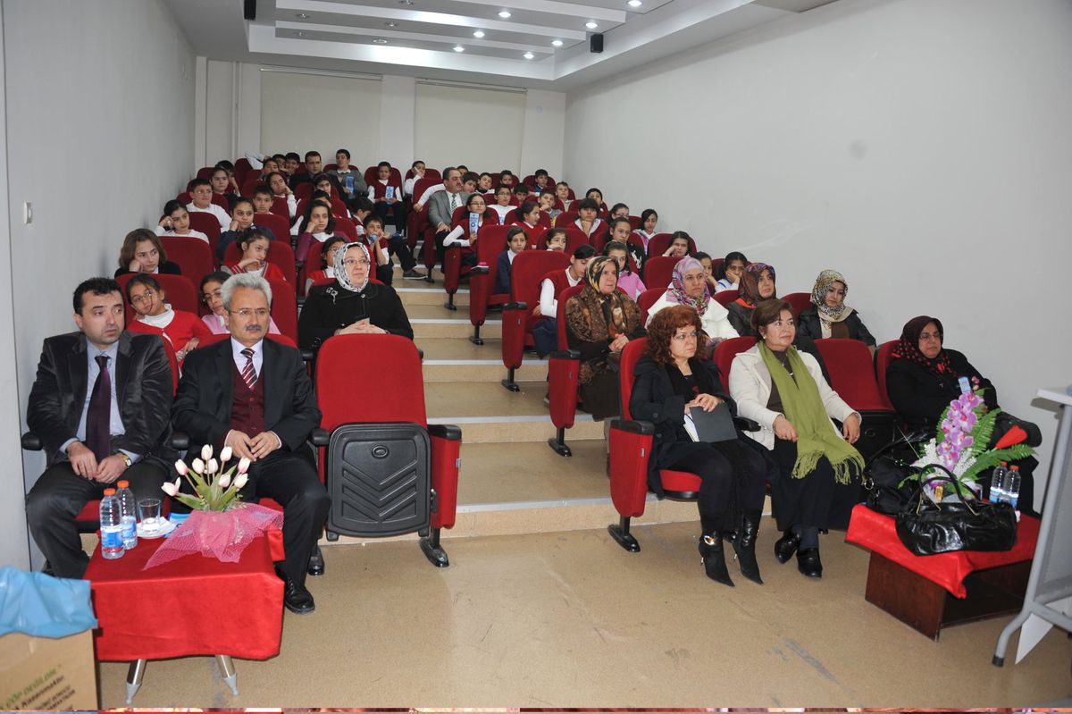Hilal Uğurlu, Geri Dönüşüm Hususunda Duyarlı Olmalıyız