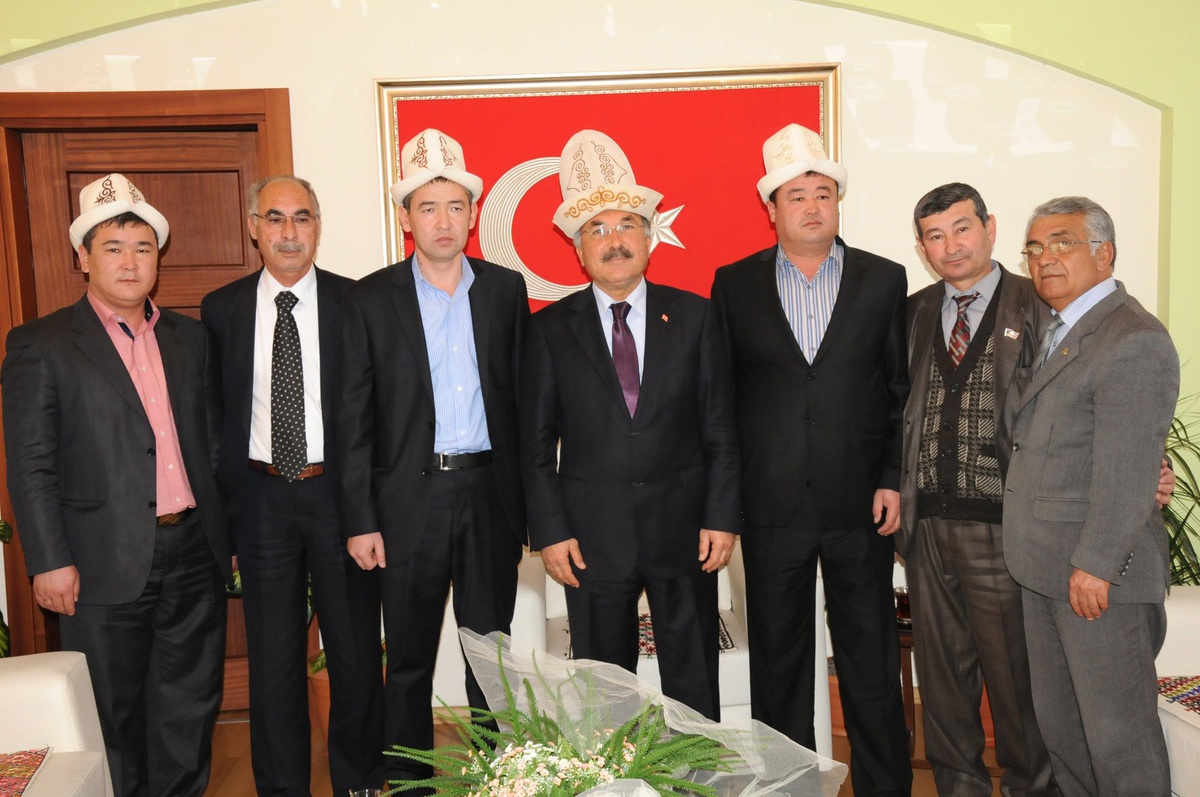 Kırgız Heyetten Tarsus Belediyesine Ziyaret