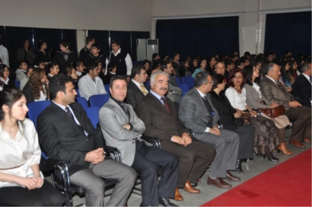 Milletvekili Mazıcıoğlu GKV Genç Meclise Gençlerle