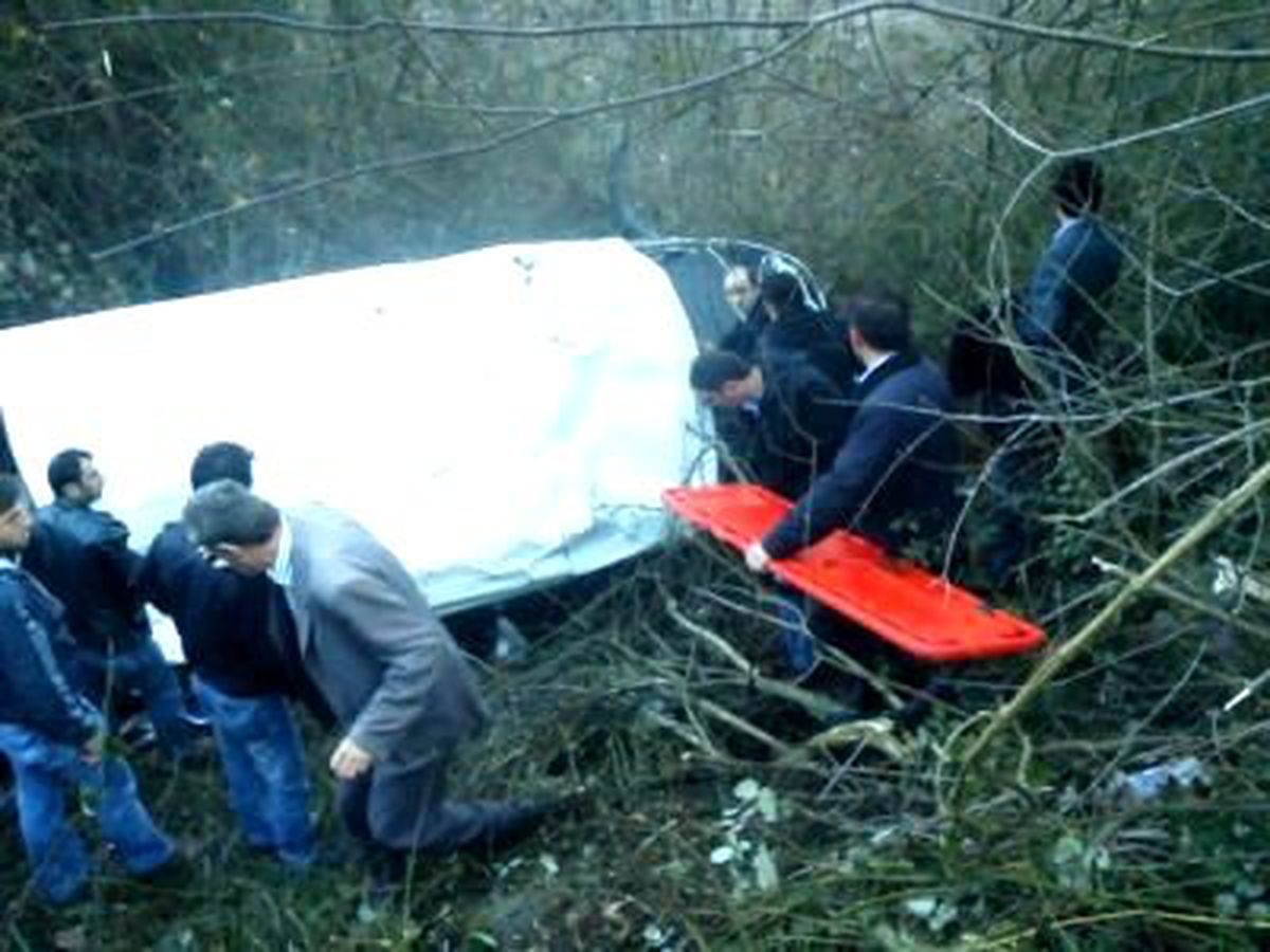 Öğrenci Servis Minibüsü Şarampole Yuvarlandı: 11 Yaralı